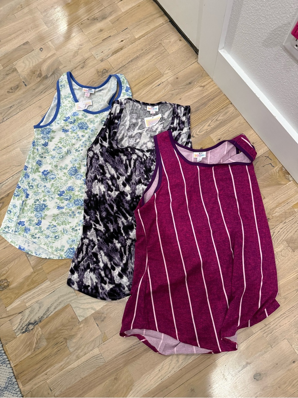 3 NWT Women's LulaRoe Sleeveless Tanks - Floral, Abstract Black & Magenta Stripe
